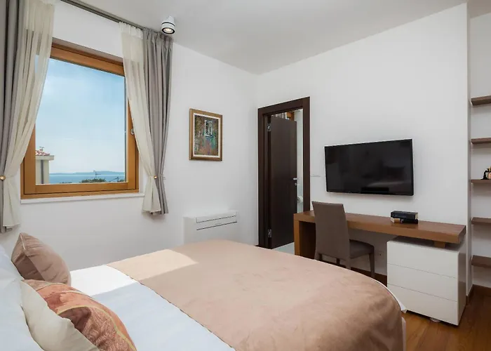 Casa de hóspedes Alba 4*