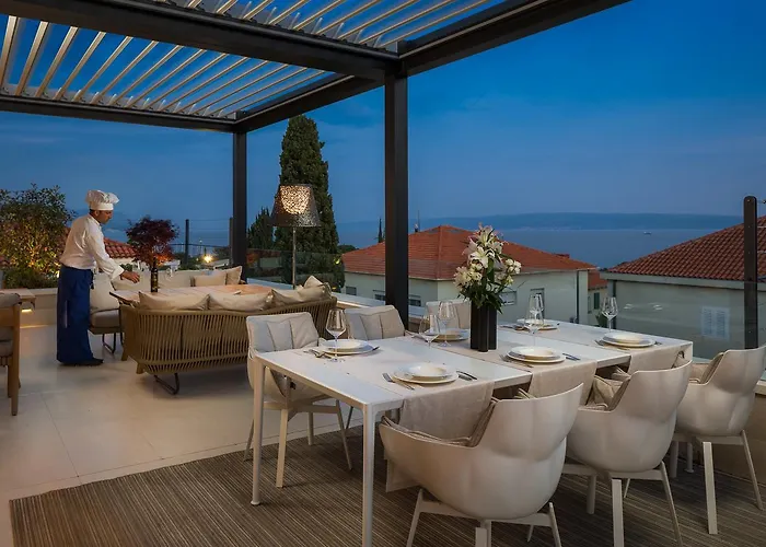 Πανσιόν Alba 4*