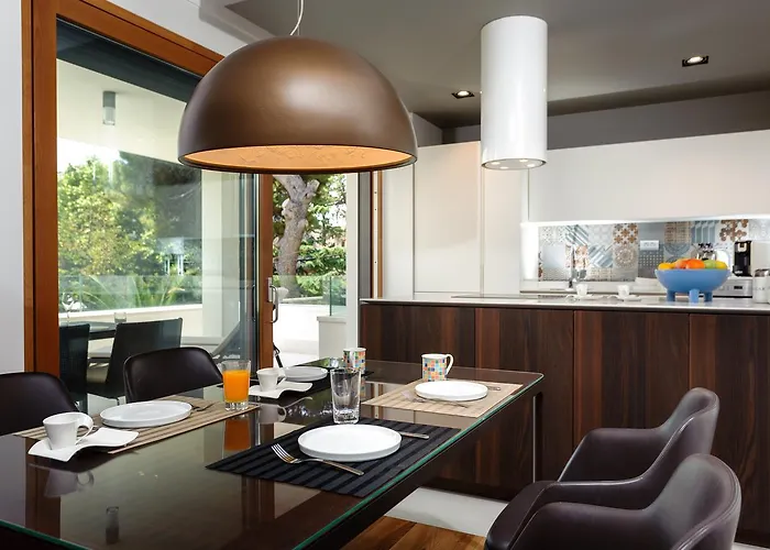 Πανσιόν Alba Σπλιτ